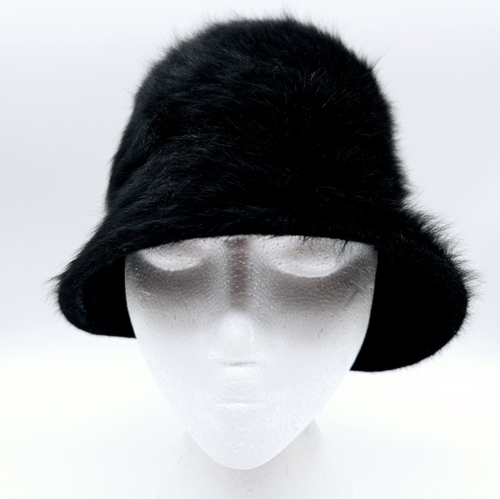 VINTAGE | Kates Canada faux fur hat